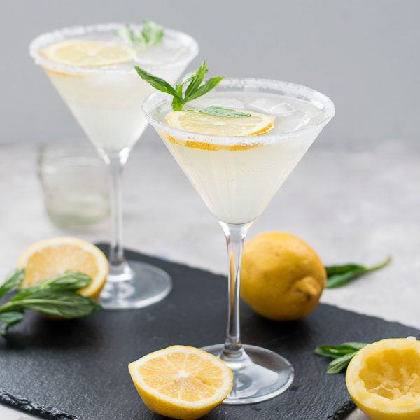 Coctail in Lemon